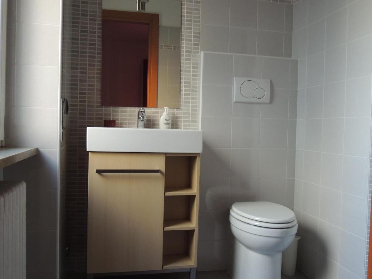 "Casa Giuliari" In Borgo Roma Vicino Policlinico Univr Fiera Lägenhet Verona Exteriör bild